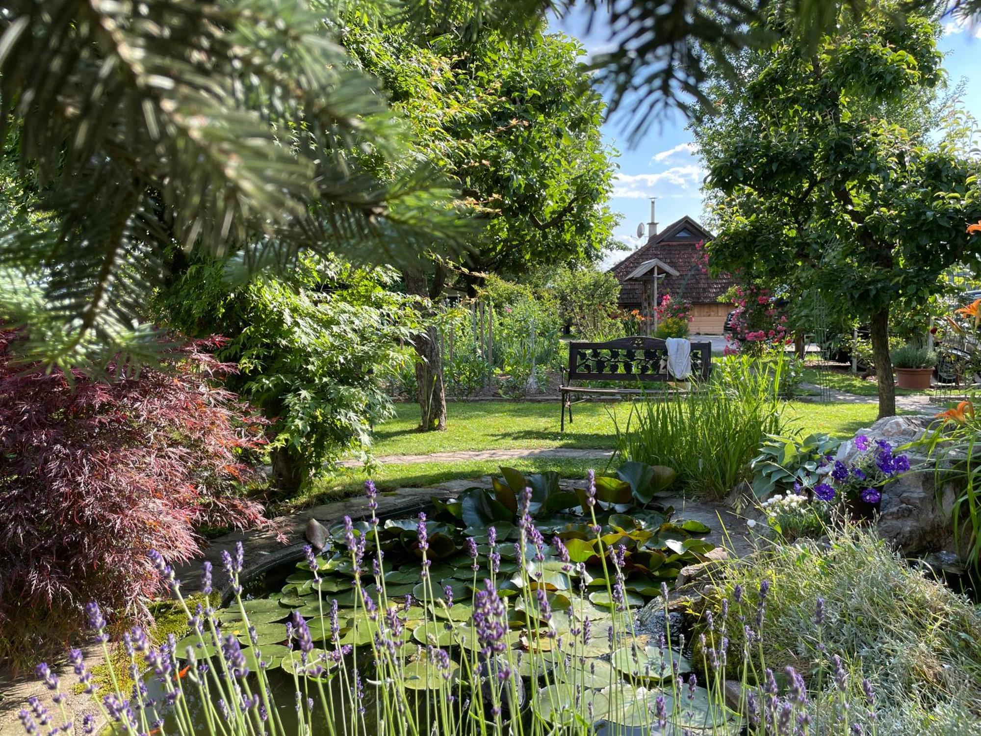 Green Oasis Garden Šenčur 外观 照片